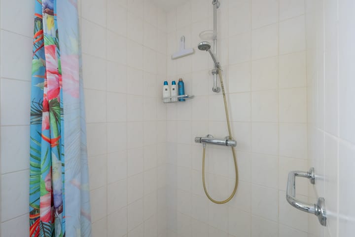 Photo 42 of Camphuysenstraat 24