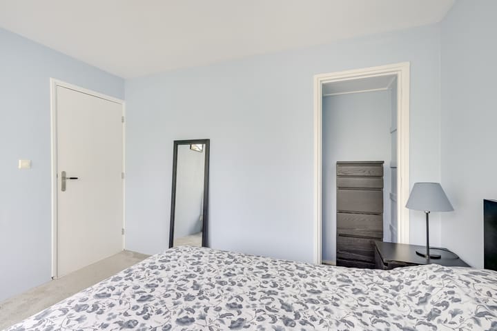 Photo 47 of Camphuysenstraat 24