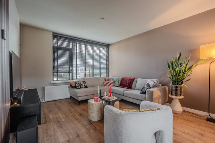 Foto 10 van Eekhoornhof 48