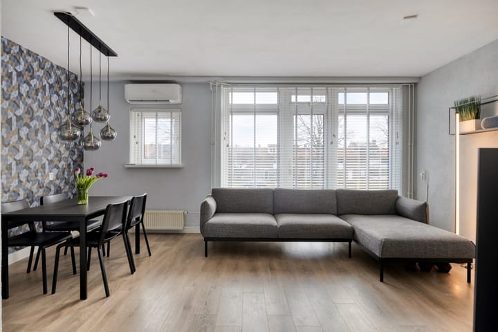 Foto 3 van Burgemeester van Hooffln 31