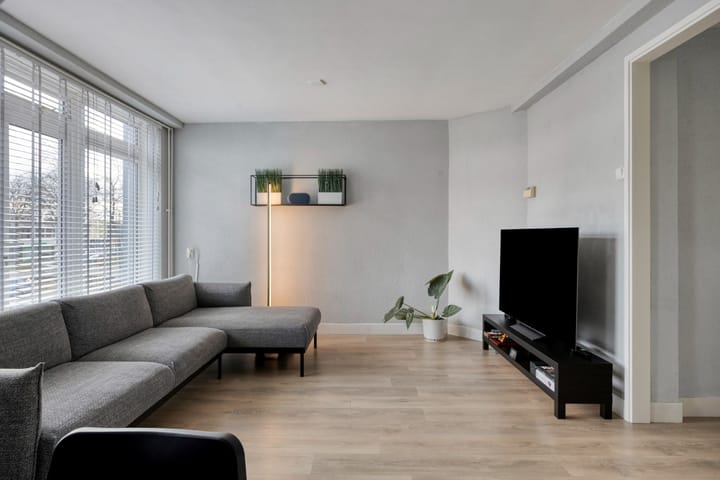 Foto 7 van Burgemeester van Hooffln 31