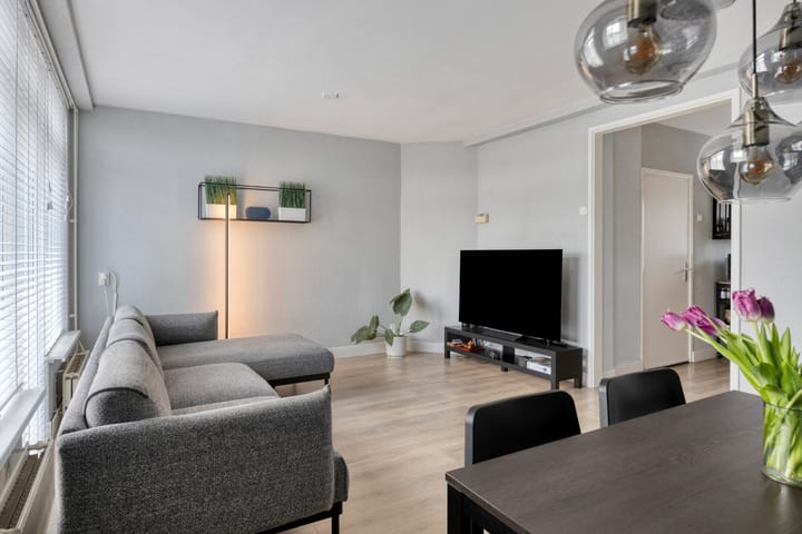 Foto 9 van Burgemeester van Hooffln 31