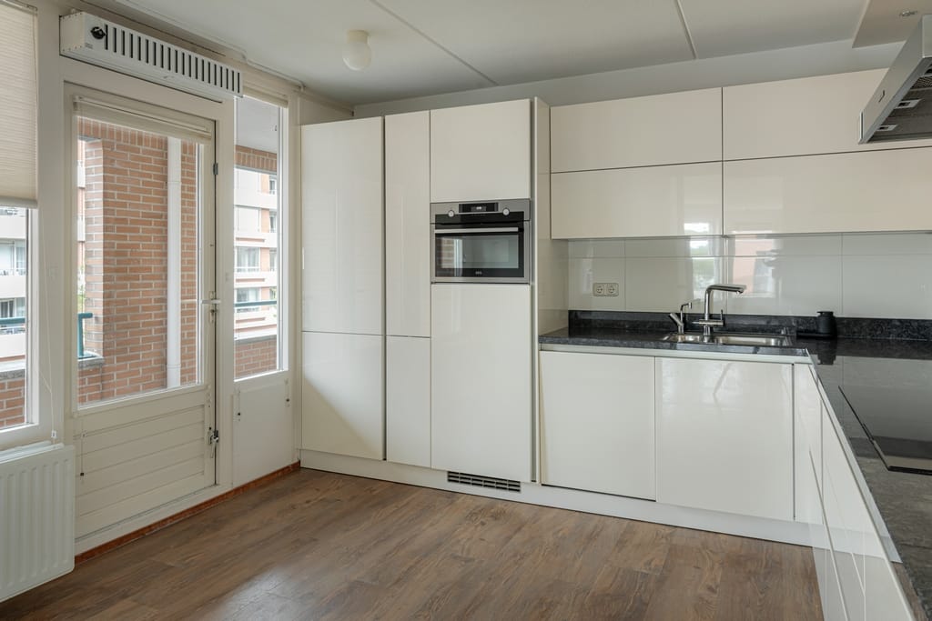 Foto 17 van K R Poststraat 2-201