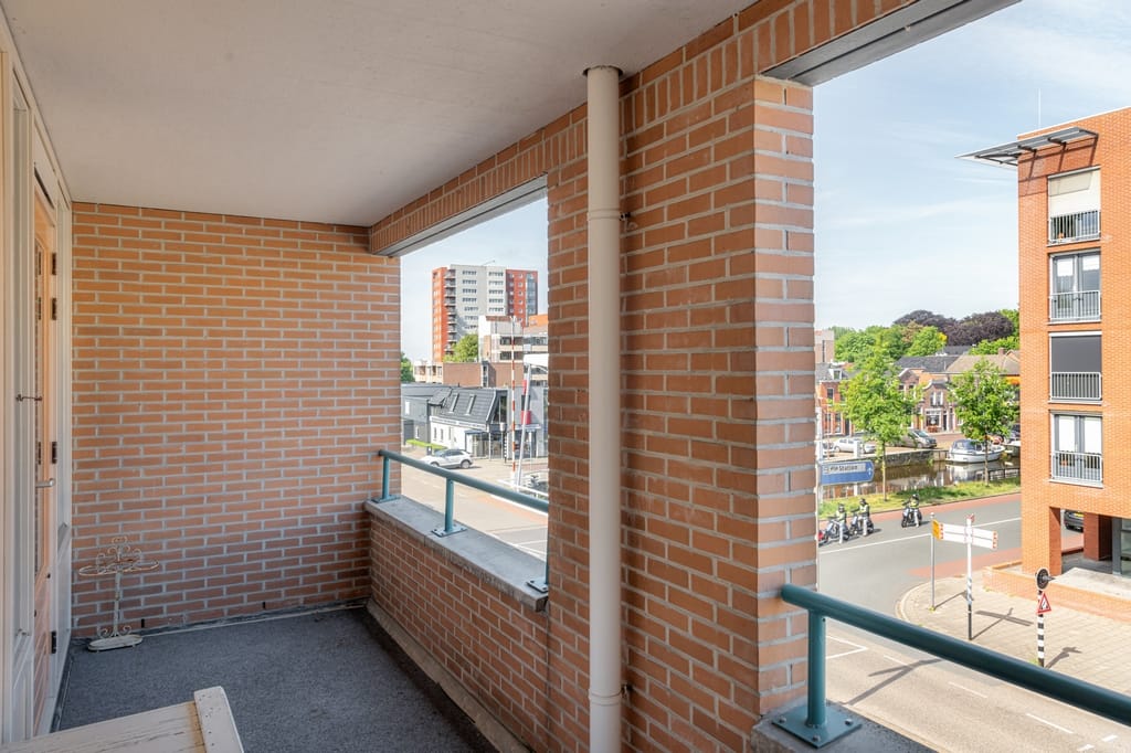 Foto 21 van K R Poststraat 2-201