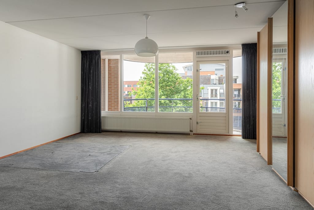 Foto 29 van K R Poststraat 2-201