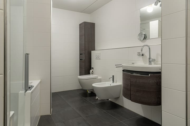 Photo 35 of K R Poststraat 2-201