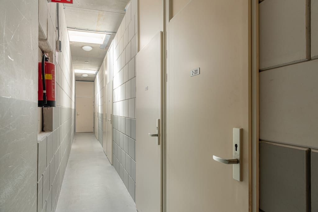 Foto 39 van K R Poststraat 2-201