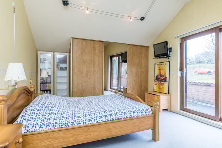 Foto 24 van Titus Brandsmastraat 6