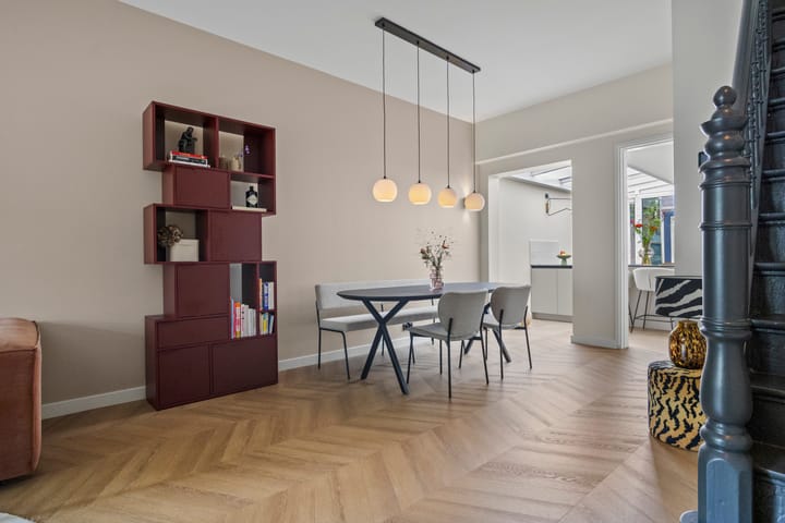 Foto 10 van Hoogvensestraat 165