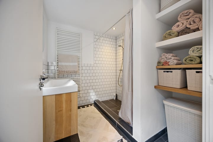 Foto 19 van Hoogvensestraat 165