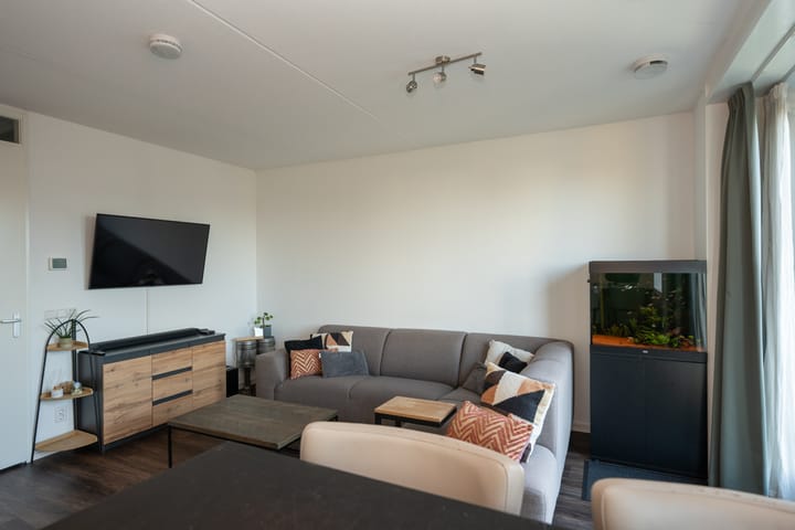 Photo 9 of Hollewal 73