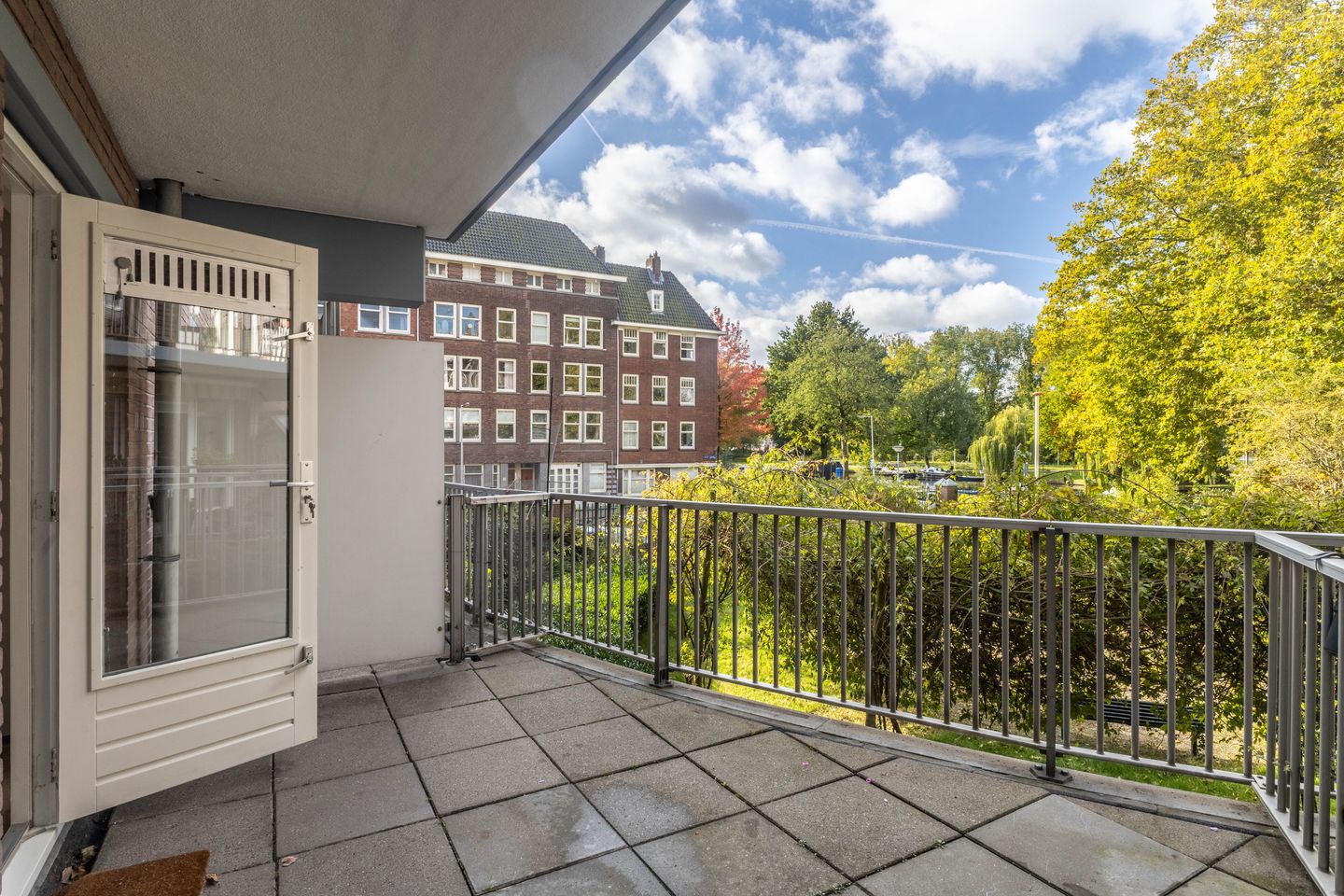 Photo 1 of Surinameplein 69