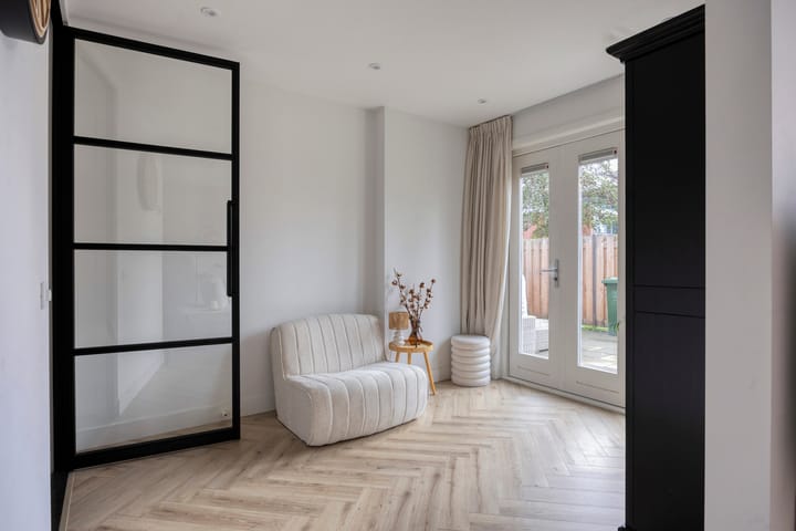 Photo 6 of Zilverschoonlaan 6