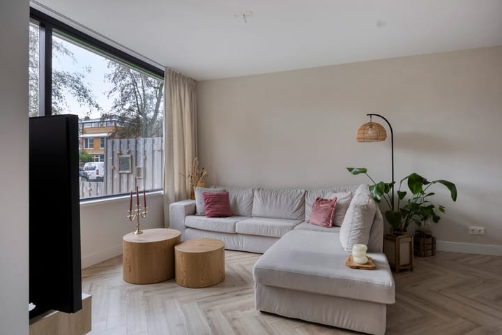 Photo 7 of Zilverschoonlaan 6