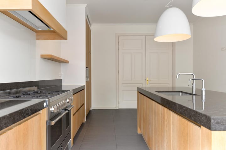 Foto 12 van 2e Sweelinckstraat 109