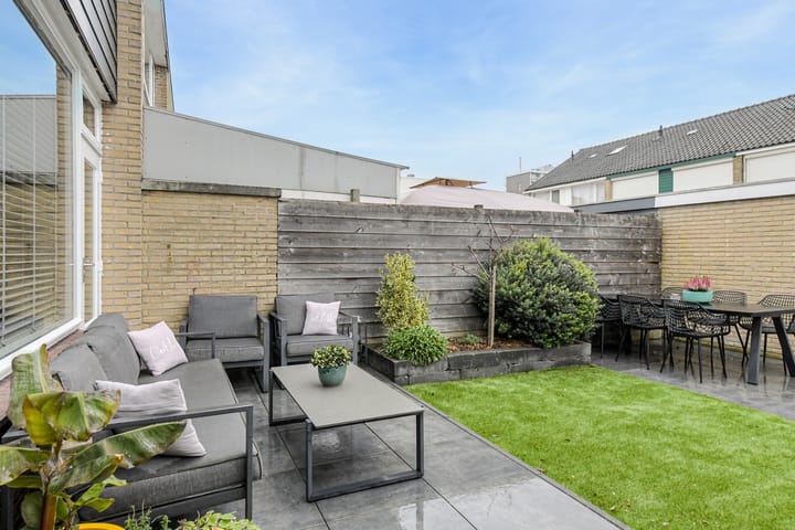 Photo 39 of Verdistraat 9