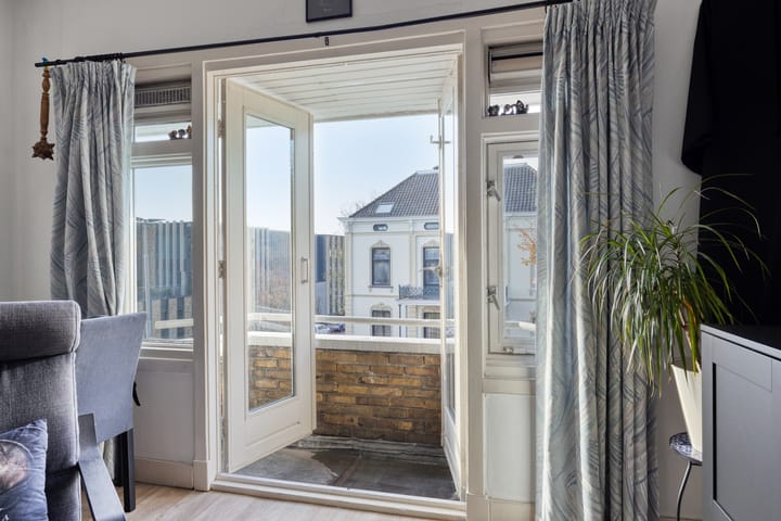 Photo 15 of Amsterdamseweg 76