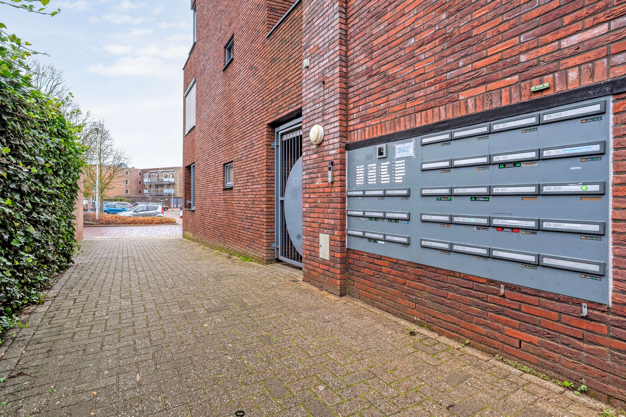 Photo 6 of De Giezen 34-205
