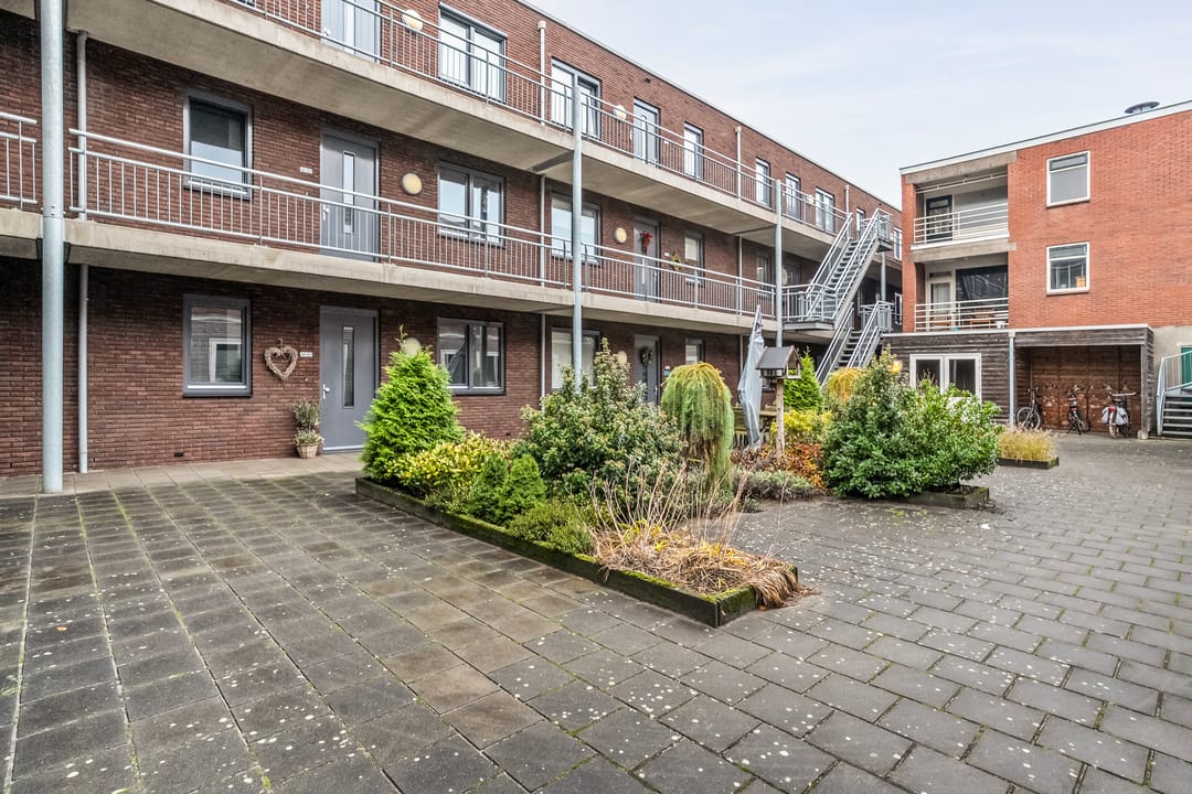 Photo 31 of De Giezen 34-205