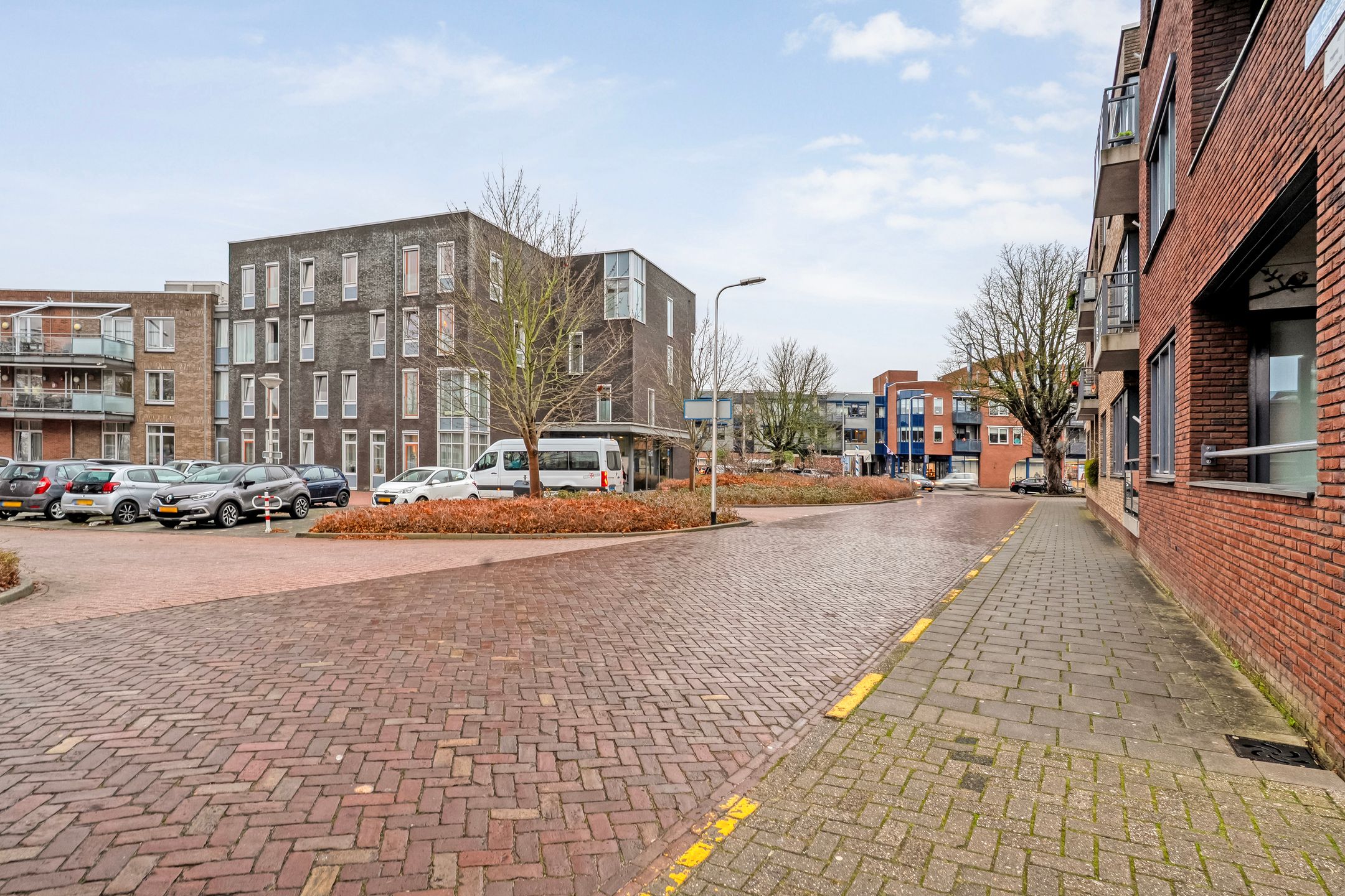 Photo 33 of De Giezen 34-205