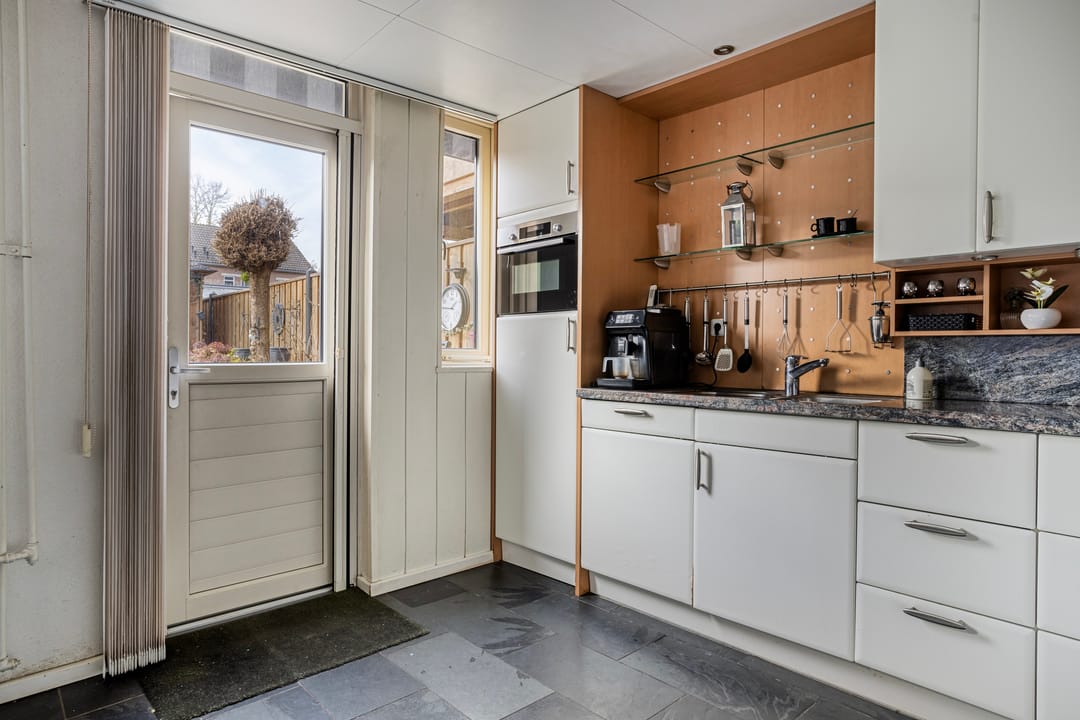 Foto 17 van van Mellincrodestraat 30