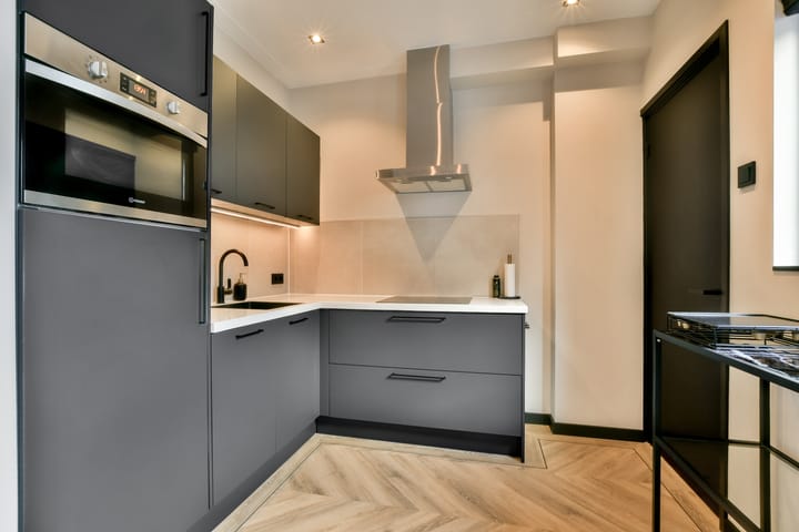 Foto 5 van Helmersstraat 6