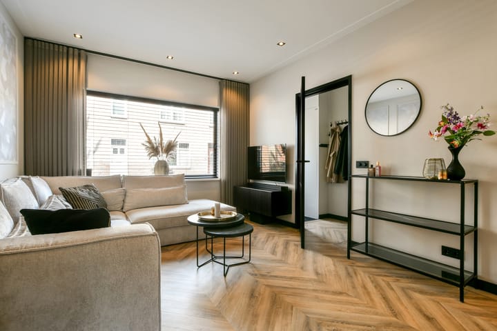 Foto 16 van Helmersstraat 6