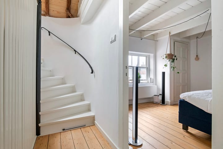 Foto 42 van Weerstraat 47