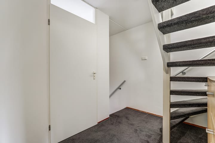 Photo 26 of Molenring 99