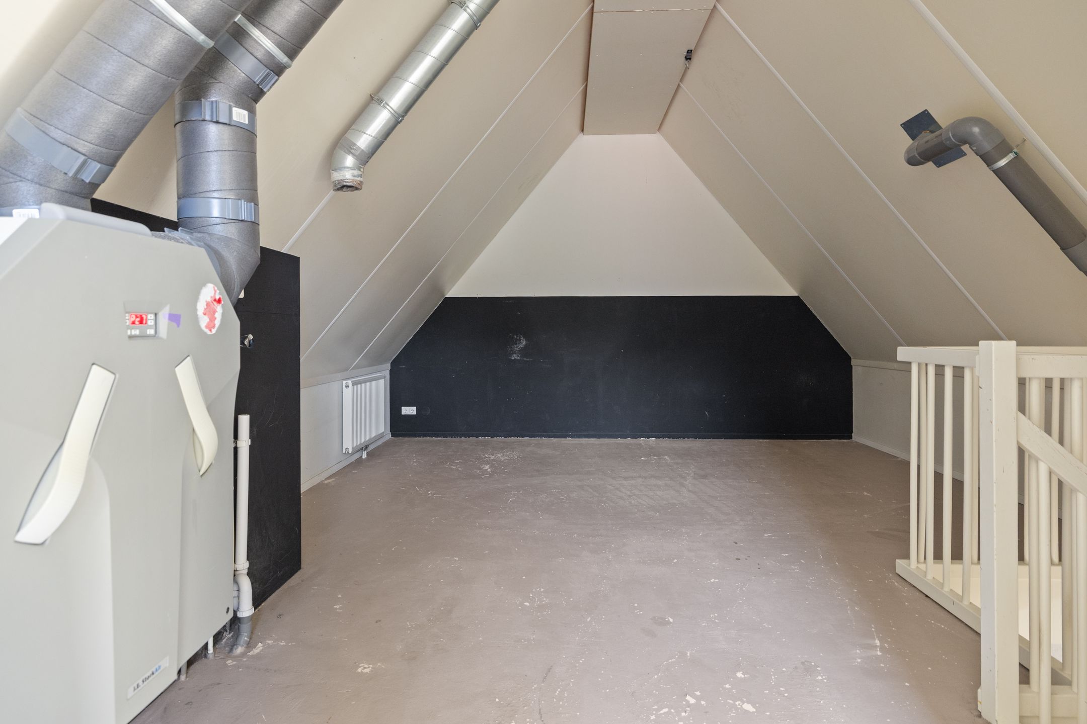 Photo 3 of Diaconiestraat 43