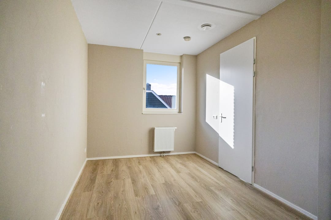 Photo 17 of Diaconiestraat 43