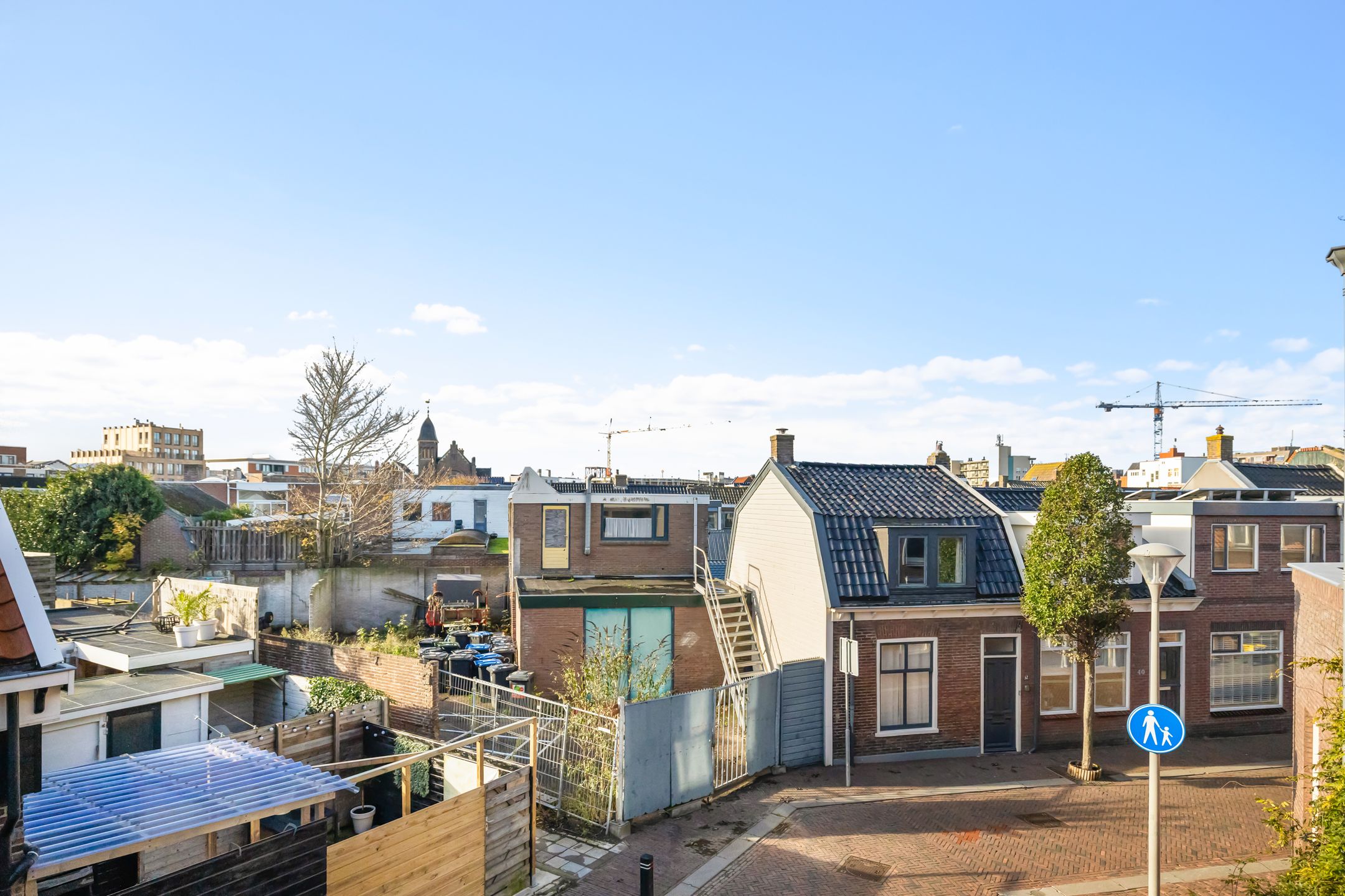 Photo 21 of Diaconiestraat 43