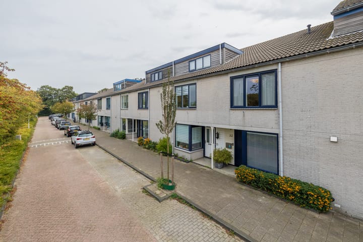 Photo 2 of Vera Bondamstraat 32