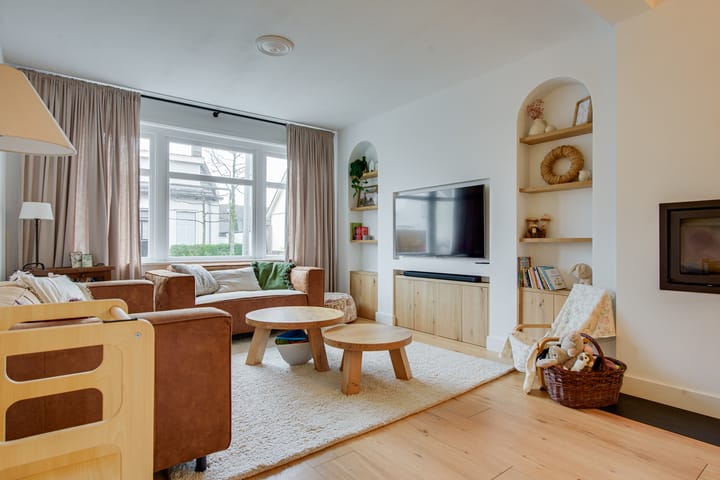 Photo 4 of Binnenweg 30