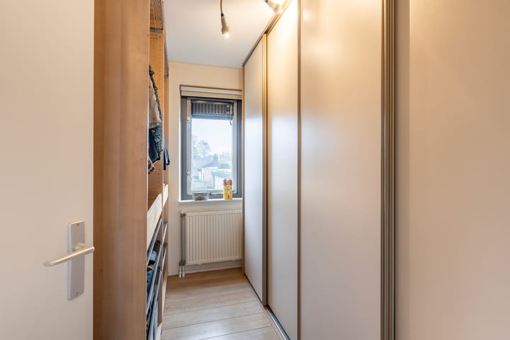 Foto 32 van Rode Kruislaan 17