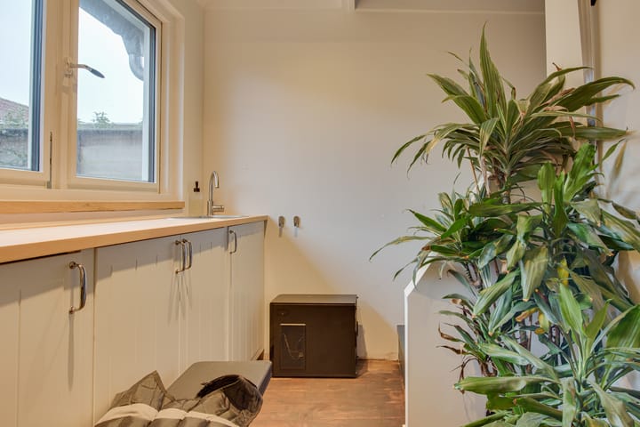 Photo 39 of Binnenweg 30