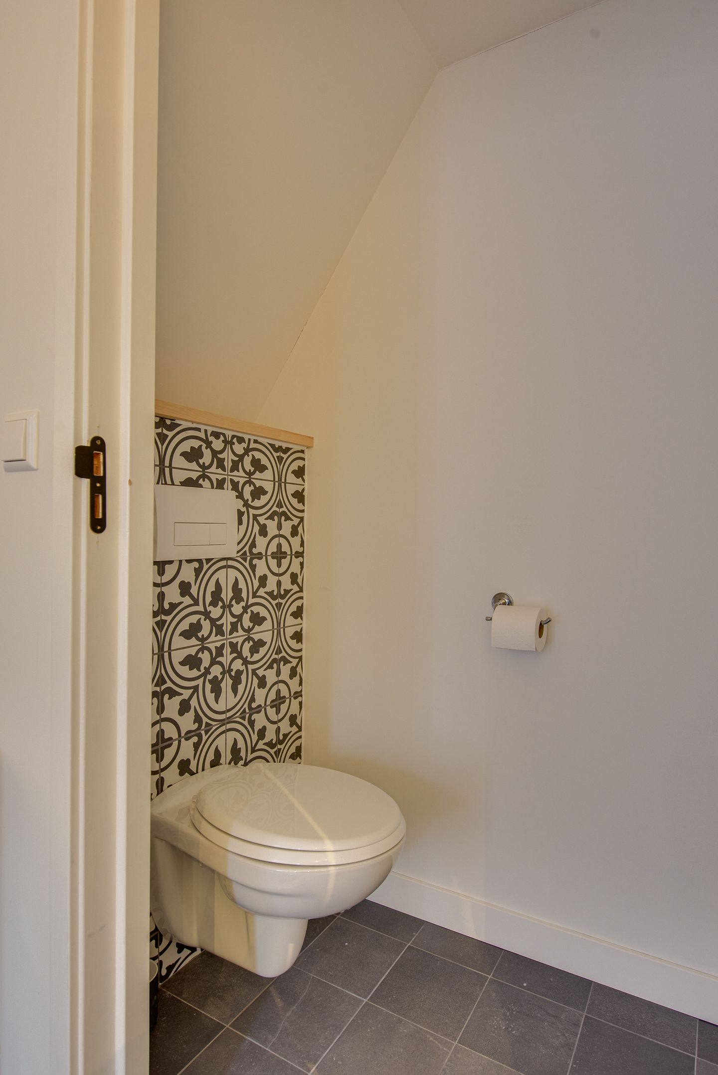 Photo 40 of Binnenweg 30