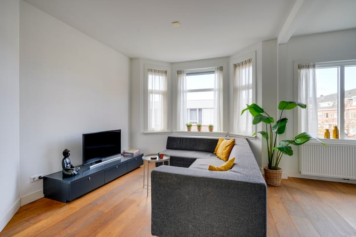 Photo 11 of B.F. Suermanstraat 17-BS