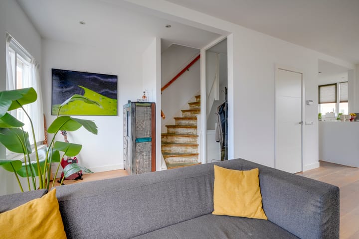 Photo 15 of B.F. Suermanstraat 17-BS