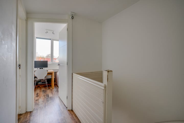 Photo 31 of B.F. Suermanstraat 17-BS