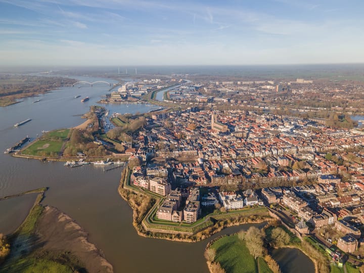 Photo 13 of Weessteeg 22