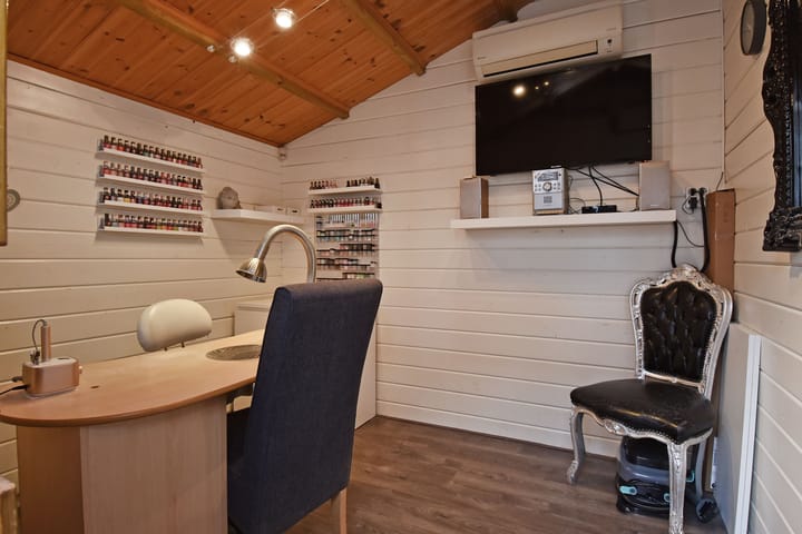 Foto 20 van De Backerstraat 15