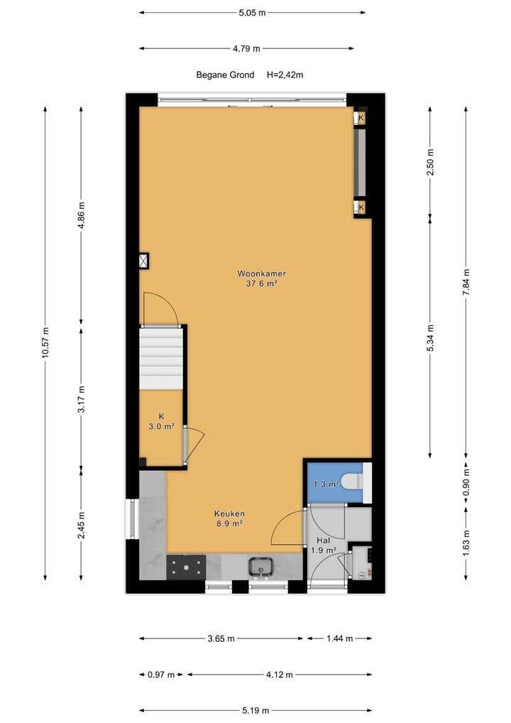 Foto 39 van De Backerstraat 15
