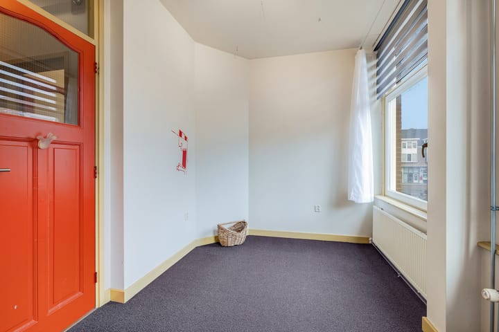 Photo 45 of Graaf Jan van Nassaustraat 9