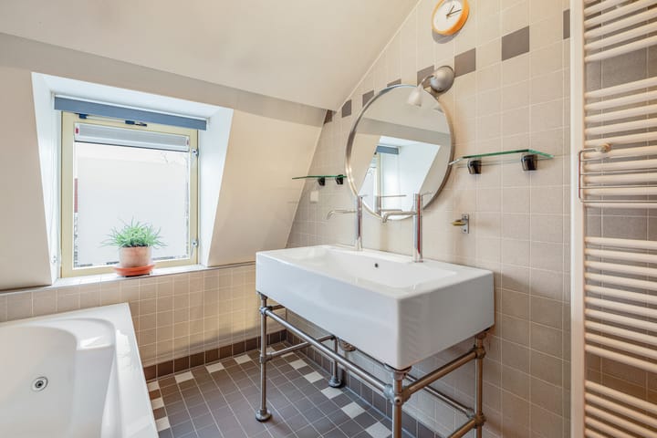 Photo 54 of Graaf Jan van Nassaustraat 9