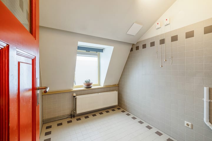 Photo 58 of Graaf Jan van Nassaustraat 9