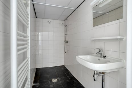 Tjaarda 42 tertiary image