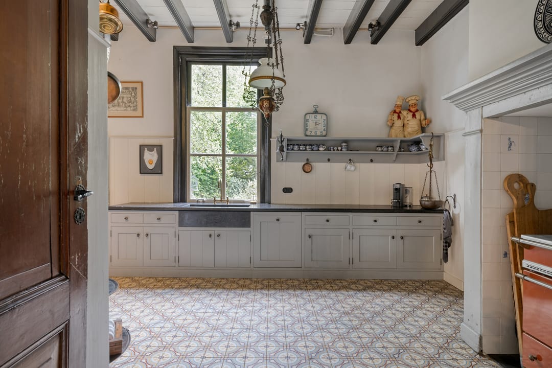 Foto 17 van Beeksestraat 76