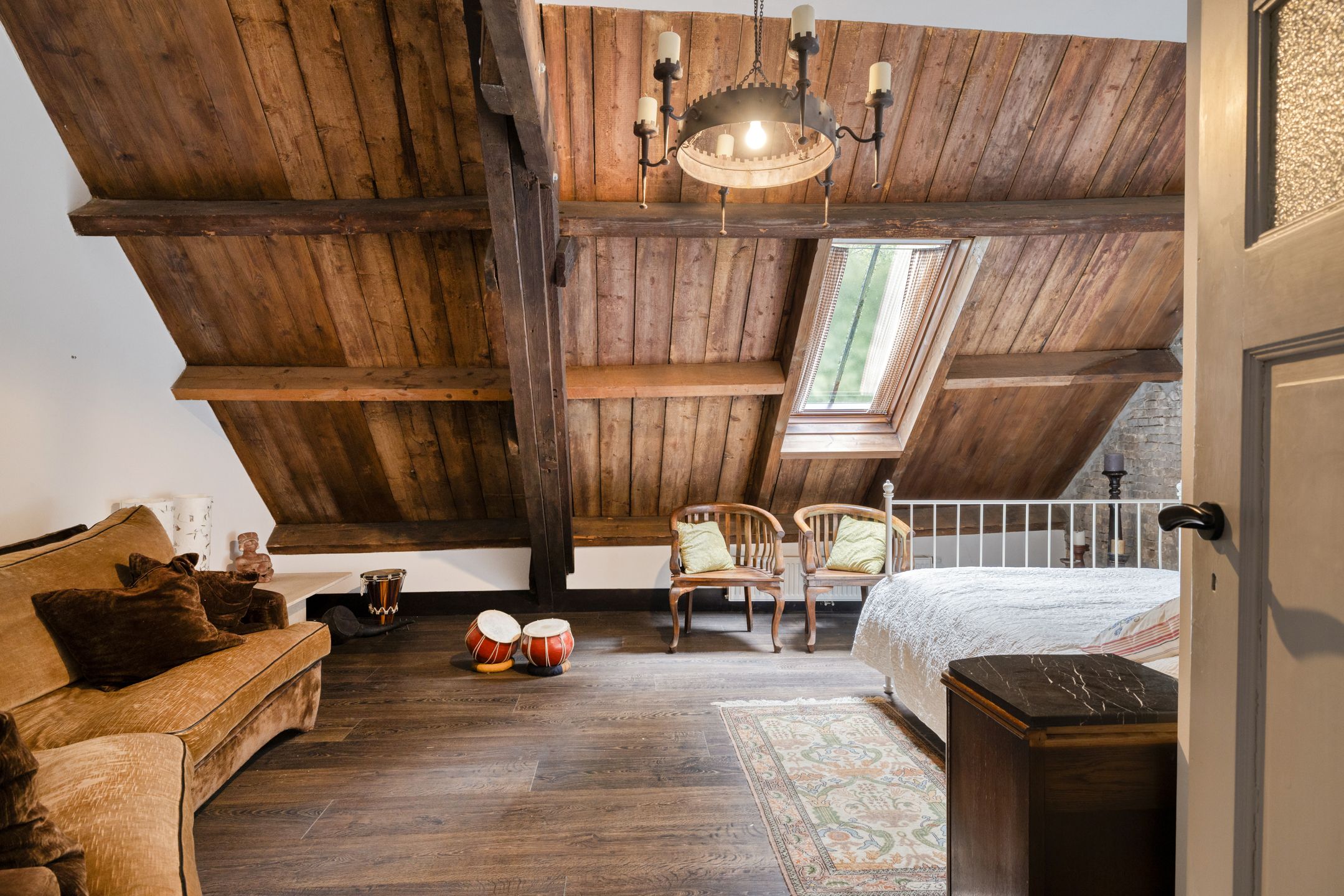 Foto 36 van Beeksestraat 76