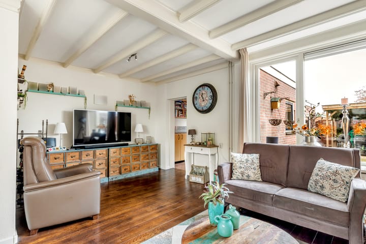 Photo 10 of Prins Bernhardlaan 88